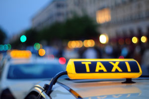 Как заказать такси: способы вызова машины
