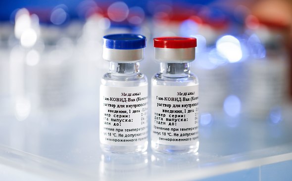 Bloomberg сообщил, почему стоит доверять вакцине «Спутник V»