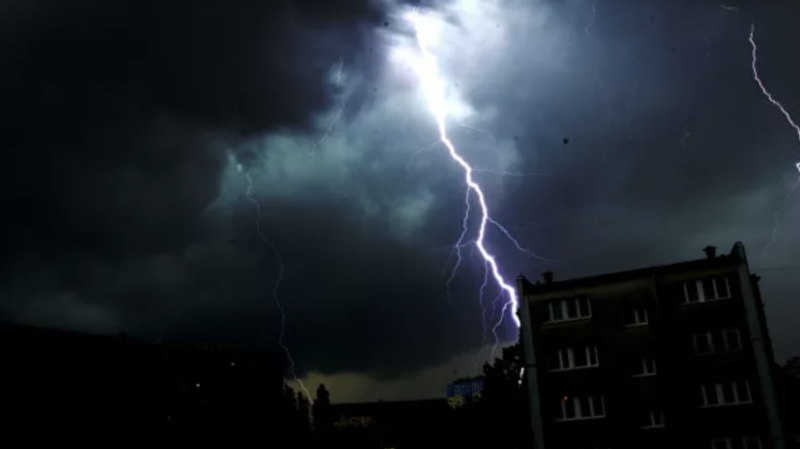 В Приморье объявили штормовое предупреждение на 14 августа