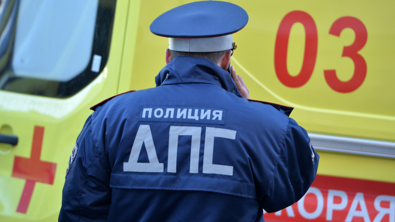 В Екатеринбурге водитель сбил на переходе четырёх детей