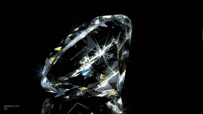 Госфонд России закупит алмазы у "Алросы" для восстановления рынка