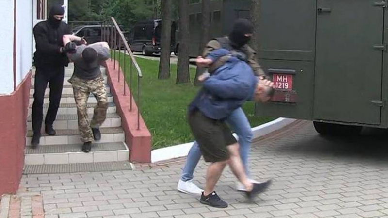 В посольстве оценили ситуацию с задержанными в Белоруссии россиянами