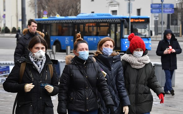 Биолог: "Британский" штамм коронавируса к весне станет основным в России