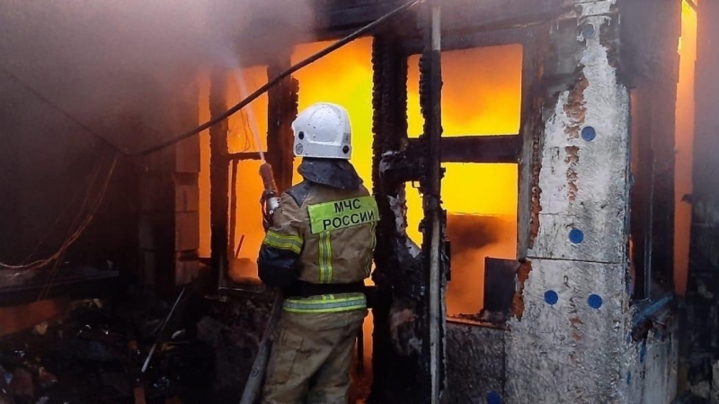 Пожар в селе в Пермском крае унес жизни нескольких человек - Новости