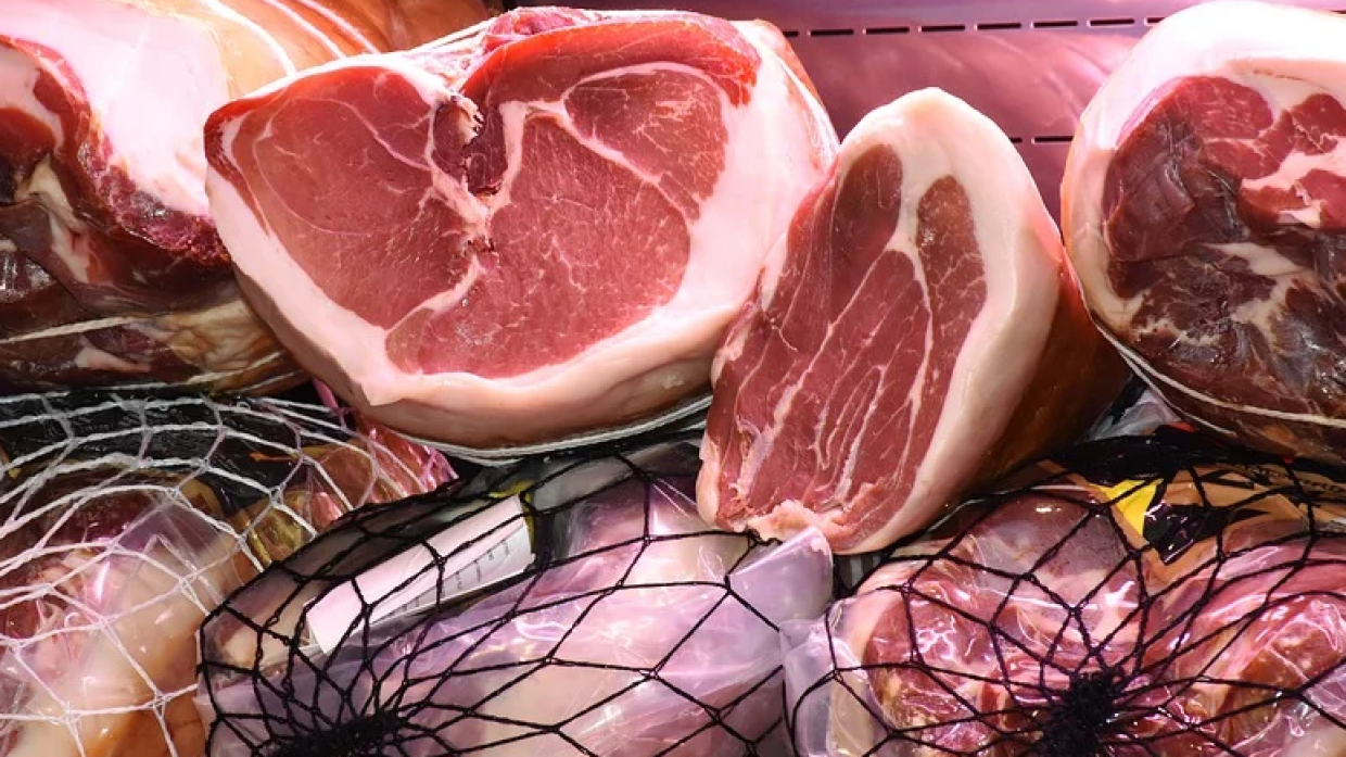 Минпромторг примет меры по борьбе с подорожанием мяса в России