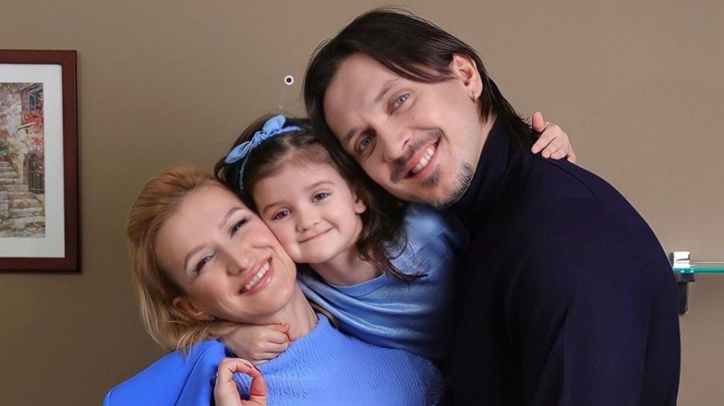 «Семейное решение»: Волосожар раскрыла имя второго ребенка от Транькова