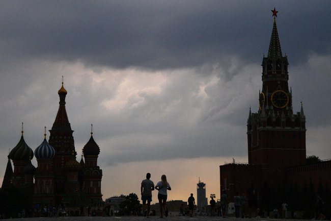 В Москве объявлено экстренное предупреждение из-за грозы