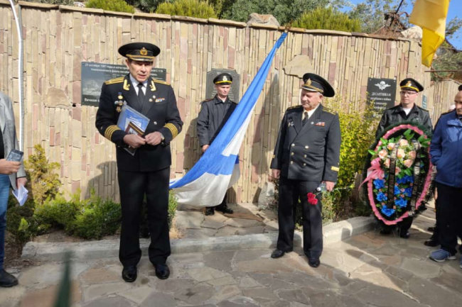 В Крыму открыли мемориал подводникам, погибшим 40 лет назад на Дальнем Востоке