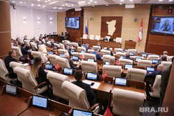 Пермские депутаты-единороссы уклонились от поддержки QR-кодов