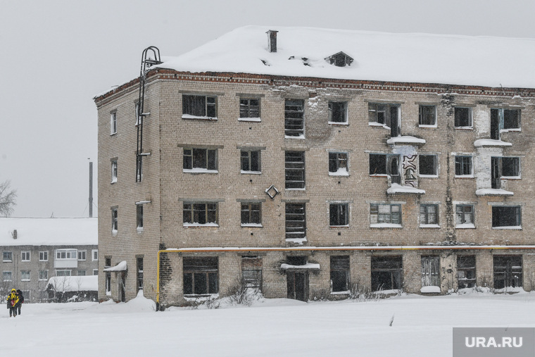Как выживает «уральская Припять», где пятиэтажка стоит 400 тысяч