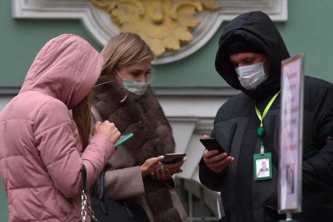 Беглов анонсировал новые ограничения из-за коронавируса в Петербурге