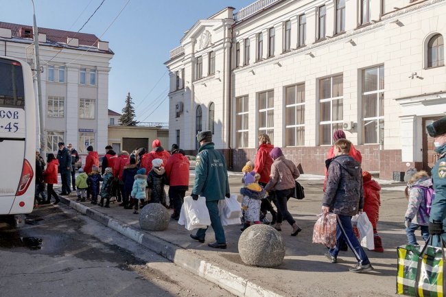 В Тулу поездом прибыли более 500 беженцев из Донбасса