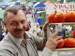 День знаний, концерт памяти Магомаева и экскурсия по Эрмитажу