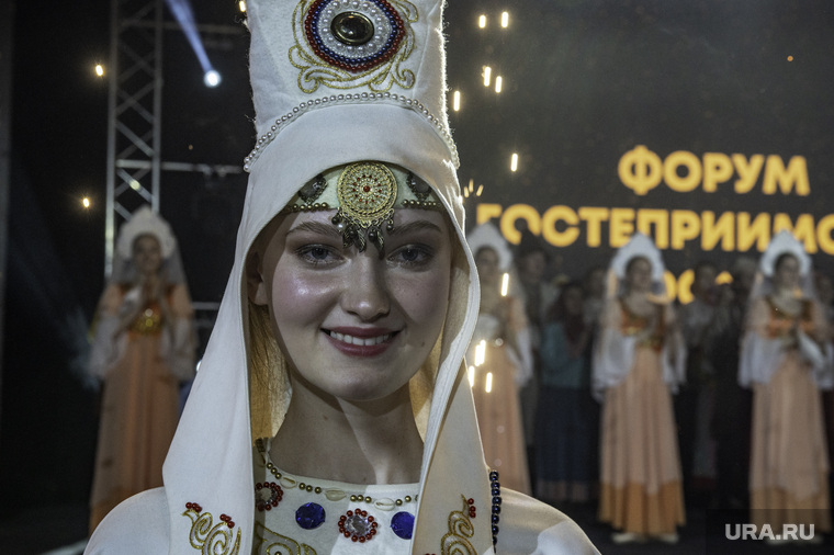 В Перми сказочное шоу с Жар-птицей открыло празднование юбилея города. Фото, видео